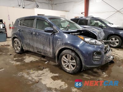 Czwarte zdjęcie samochodu z boku: 2017 KIA SPORTAGE LX VIN:KNDPMCAC9H7248795 - miniatura