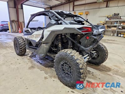 Trzecie zdjęcie samochodu z tyłu: 2023 CAN-AM MAVERICK X3 UTILITY VEHICLE VIN:3JBVGAV47PE002173 - miniatura