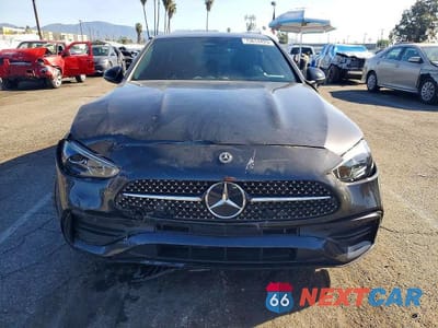 Piąte zdjęcie samochodu w środku: 2023 MERCEDES-BENZ C 300 VIN:W1KAF4GB3PR131310 - miniatura