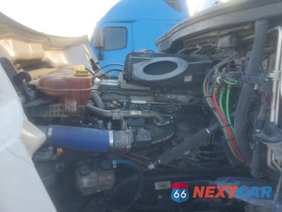 Zdjęcie 7 z 10 samochodu: 2020 FREIGLINER CASCADIA 126 VIN:3AKJHHDR8LSKY9469 - miniatura