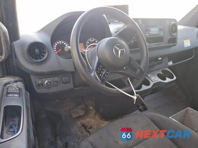 Zdjęcie 8 z 13 samochodu: 2020 MERCEDES-BENZ SPRINTER 2500 VIN:W1Y40CHY7LT029796 - miniatura
