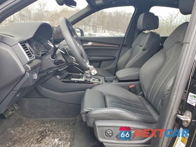 Zdjęcie 7 z 12 samochodu: 2024 AUDI Q5 SPORTBACK PREMIUM 45 VIN:WA14AAFY7R2091653 - miniatura