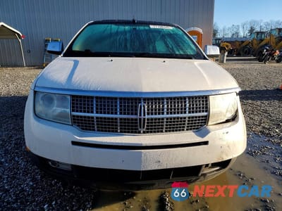 Piąte zdjęcie samochodu w środku: 2008 LINCOLN MKX VIN:2LMDU88C68BJ38137 - miniatura