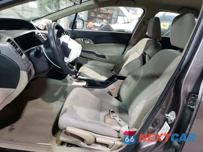 Zdjęcie 7 z 13 samochodu: 2012 HONDA CIVIC LX VIN:19XFB2F53CE070638 - miniatura