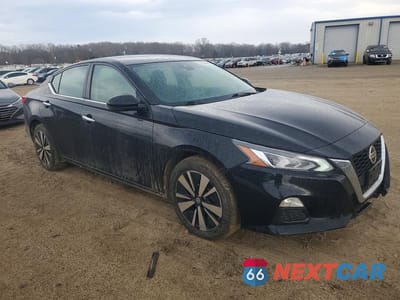 Czwarte zdjęcie samochodu z boku: 2022 NISSAN ALTIMA SV VIN:1N4BL4DWXNN309769 - miniatura