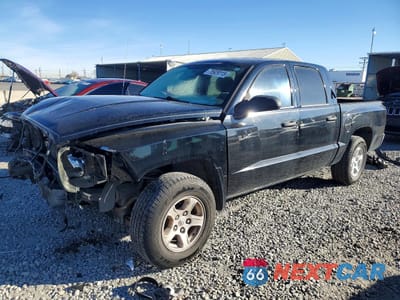 2005 DODGE DAKOTA 1D7HE48N25S205817 - główne zdjęcie licytacji z USA - miniatura