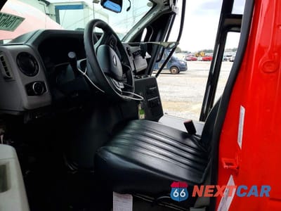Zdjęcie 7 z 12 samochodu: 2025 FORD ECONOLINE E450 SUPER DUTY CUTAWAY VAN VIN:1FDFE4FN5SDD02946 - miniatura