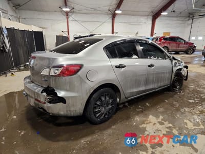 Trzecie zdjęcie samochodu z tyłu: 2013 MAZDA 3 I VIN:JM1BL1U70D1833276 - miniatura