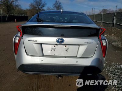 Zdjęcie 6 z 12 samochodu: 2018 TOYOTA PRIUS VIN:JTDKARFU9J3554593 - miniatura