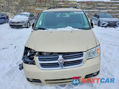 Piąte zdjęcie samochodu w środku: 2010 DODGE GRAND CARAVAN SXT VIN:2D4RN5D13AR427384 - miniatura