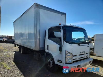 Czwarte zdjęcie samochodu z boku: 2014 ISUZU NRR BOX TRUCK VIN:JALE5W163E7300061 - miniatura