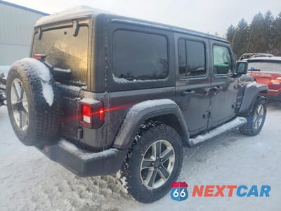 Trzecie zdjęcie samochodu z tyłu: 2019 JEEP WRANGLER UNLIMITED SAHARA VIN:1C4HJXEG9KW563188 - miniatura