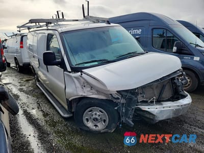 Czwarte zdjęcie samochodu z boku: 2021 GMC SAVANA 2500 UTILITY / SERVICE VAN VIN:1GTW7AF76M1260743 - miniatura
