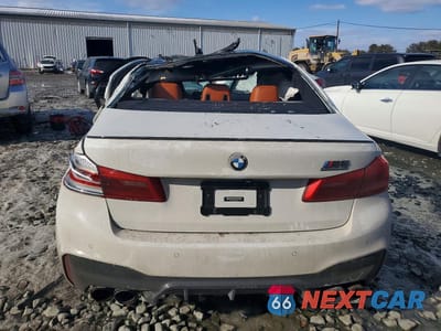 Zdjęcie 6 z 11 samochodu: 2019 BMW M5 VIN:WBSJF0C53KB285058 - miniatura