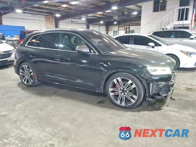 Czwarte zdjęcie samochodu z boku: 2018 AUDI SQ5 PRESTIGE VIN:WA1C4AFY2J2056218 - miniatura