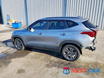 Drugie zdjęcie samochodu z przodu: 2023 KIA SELTOS S VIN:KNDEU2AA2P7385155 - miniatura