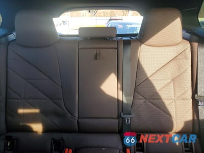 Zdjęcie 10 z 13 samochodu: 2024 BMW IX M60 VIN:WB533CF00RCN49864 - miniatura