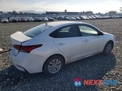 Trzecie zdjęcie samochodu z tyłu: 2019 HYUNDAI ACCENT SE VIN:3KPC24A30KE071684 - miniatura