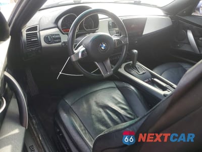 Zdjęcie 8 z 14 samochodu: 2005 BMW Z4 3.0 VIN:4USBT53595LU09733 - miniatura