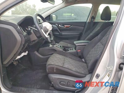Zdjęcie 7 z 13 samochodu: 2021 NISSAN ROGUE SPORT SV VIN:JN1BJ1BV2MW568907 - miniatura