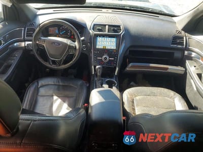 Zdjęcie 8 z 11 samochodu: 2018 FORD EXPLORER LIMITED VIN:1FM5K7F80JGA89692 - miniatura