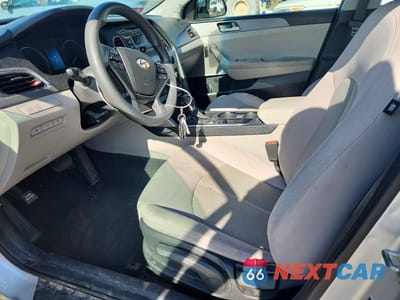 Zdjęcie 7 z 11 samochodu: 2017 HYUNDAI SONATA BASE VIN:5NPE24AF9HH492634 - miniatura