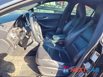 Zdjęcie 7 z 12 samochodu: 2014 MERCEDES-BENZ CLA 250 VIN:WDDSJ4EB5EN126538 - miniatura