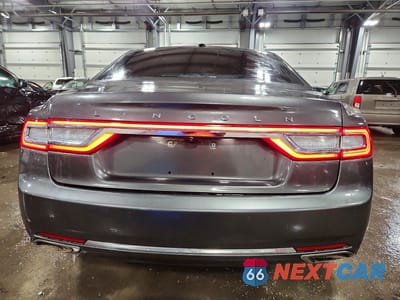 Zdjęcie 6 z 12 samochodu: 2017 LINCOLN CONTINENTAL RESERVE VIN:1LN6L9NC8H5624356 - miniatura