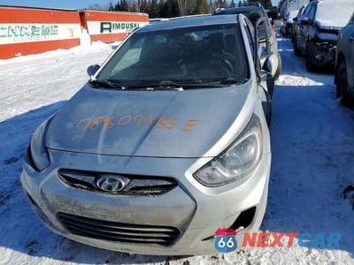 Piąte zdjęcie samochodu w środku: 2012 HYUNDAI ACCENT GS VIN:KMHCT5AEXCU003735 - miniatura