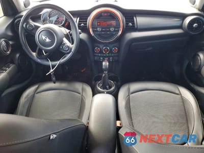 Zdjęcie 8 z 13 samochodu: 2015 MINI COOPER VIN:WMWXS5C59FT831871 - miniatura