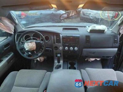 Zdjęcie 9 z 10 samochodu: 2010 TOYOTA TUNDRA DOUBLE CAB SR5 VIN:5TFRY5F15AX097623 - miniatura