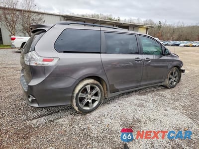 Trzecie zdjęcie samochodu z tyłu: 2011 TOYOTA SIENNA SPORT VIN:5TDXK3DC7BS095297 - miniatura