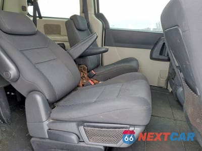 Zdjęcie 11 z 13 samochodu: 2010 DODGE GRAND CARAVAN SXT VIN:2D4RN5D13AR427384 - miniatura