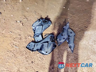 Zdjęcie 12 z 12 samochodu: 2024 AUDI RS E-TRON GT VIN:WAUBHBFW2R7901557 - miniatura