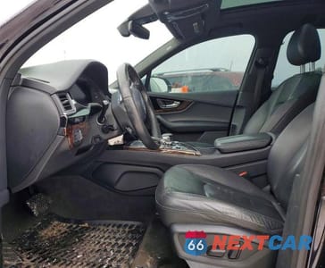 Zdjęcie 7 z 13 samochodu: 2017 AUDI Q7 PREMIUM PLUS VIN:WA1LAAF74HD013398 - miniatura