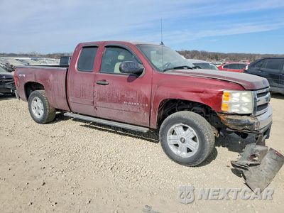 Czwarte zdjęcie samochodu z boku: 2008 CHEVROLET SILVERADO K1500 VIN:2GCEK19C981218604 - miniatura