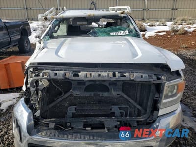 Zdjęcie 12 z 12 samochodu: 2019 GMC SIERRA K2500 UTILITY / SERVICE TRUCK VIN:2GD22NEG8K1142721 - miniatura