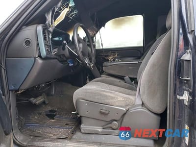 Zdjęcie 7 z 11 samochodu: 2005 CHEVROLET SILVERADO K1500 VIN:1GCEK19B35Z334682 - miniatura