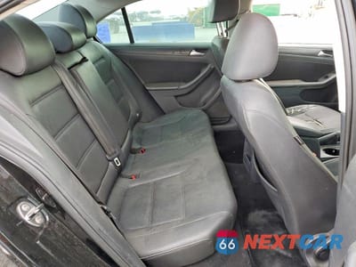 Zdjęcie 10 z 11 samochodu: 2012 VOLKSWAGEN JETTA SE VIN:3VWDX7AJ8CM070650 - miniatura