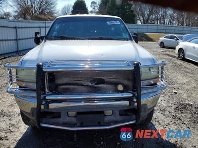 Piąte zdjęcie samochodu w środku: 2003 FORD F350 SRW SUPER DUTY VIN:1FTSW31P23EC22678 - miniatura