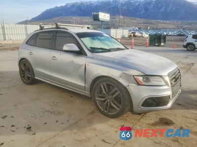 Czwarte zdjęcie samochodu z boku: 2015 AUDI SQ5 PREMIUM PLUS VIN:WA1CGAFPXFA072453 - miniatura