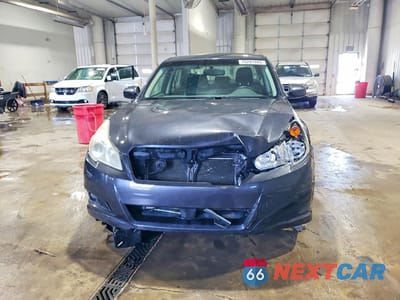 Piąte zdjęcie samochodu w środku: 2011 SUBARU LEGACY 2.5I PREMIUM VIN:4S3BMBC67B3231469 - miniatura