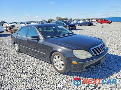 Czwarte zdjęcie samochodu z boku: 2000 MERCEDES-BENZ S 500 VIN:WDBNG75JXYA064451 - miniatura
