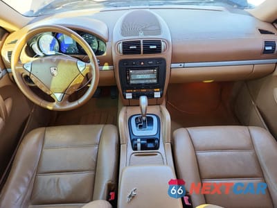 Zdjęcie 8 z 13 samochodu: 2008 PORSCHE CAYENNE VIN:WP1AA29P88LA24343 - miniatura