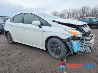 Czwarte zdjęcie samochodu z boku: 2012 TOYOTA PRIUS FOUR VIN:JTDKN3DU1C1583220 - miniatura