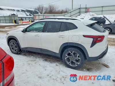 Drugie zdjęcie samochodu z przodu: 2025 CHEVROLET TRAX 1LT VIN:KL77LHEP7SC160191 - miniatura
