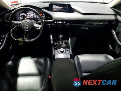 Zdjęcie 8 z 13 samochodu: 2024 MAZDA 3 PREFERRED VIN:3MZBPACM3RM404779 - miniatura