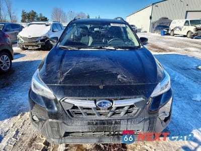 Piąte zdjęcie samochodu w środku: 2023 SUBARU CROSSTREK LIMITED VIN:JF2GTHNC0PH244235 - miniatura
