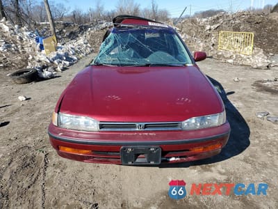 Piąte zdjęcie samochodu w środku: 1993 HONDA ACCORD EX VIN:JHMCB7670PC042163 - miniatura