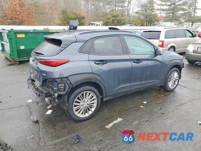 Trzecie zdjęcie samochodu z tyłu: 2021 HYUNDAI KONA SEL VIN:KM8K2CAA0MU662926 - miniatura